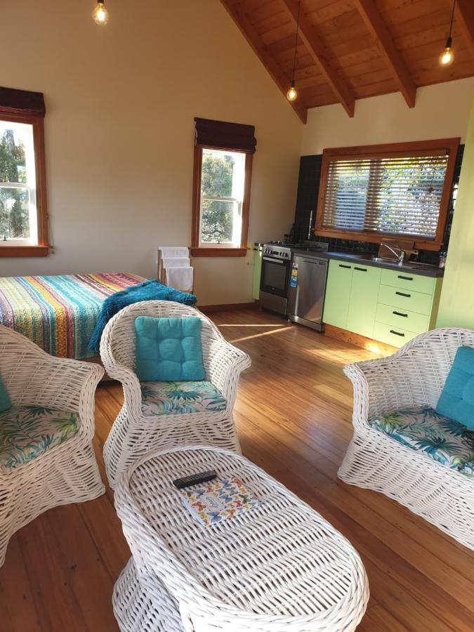 The Blackhouse Cottage Hokitika Extérieur photo